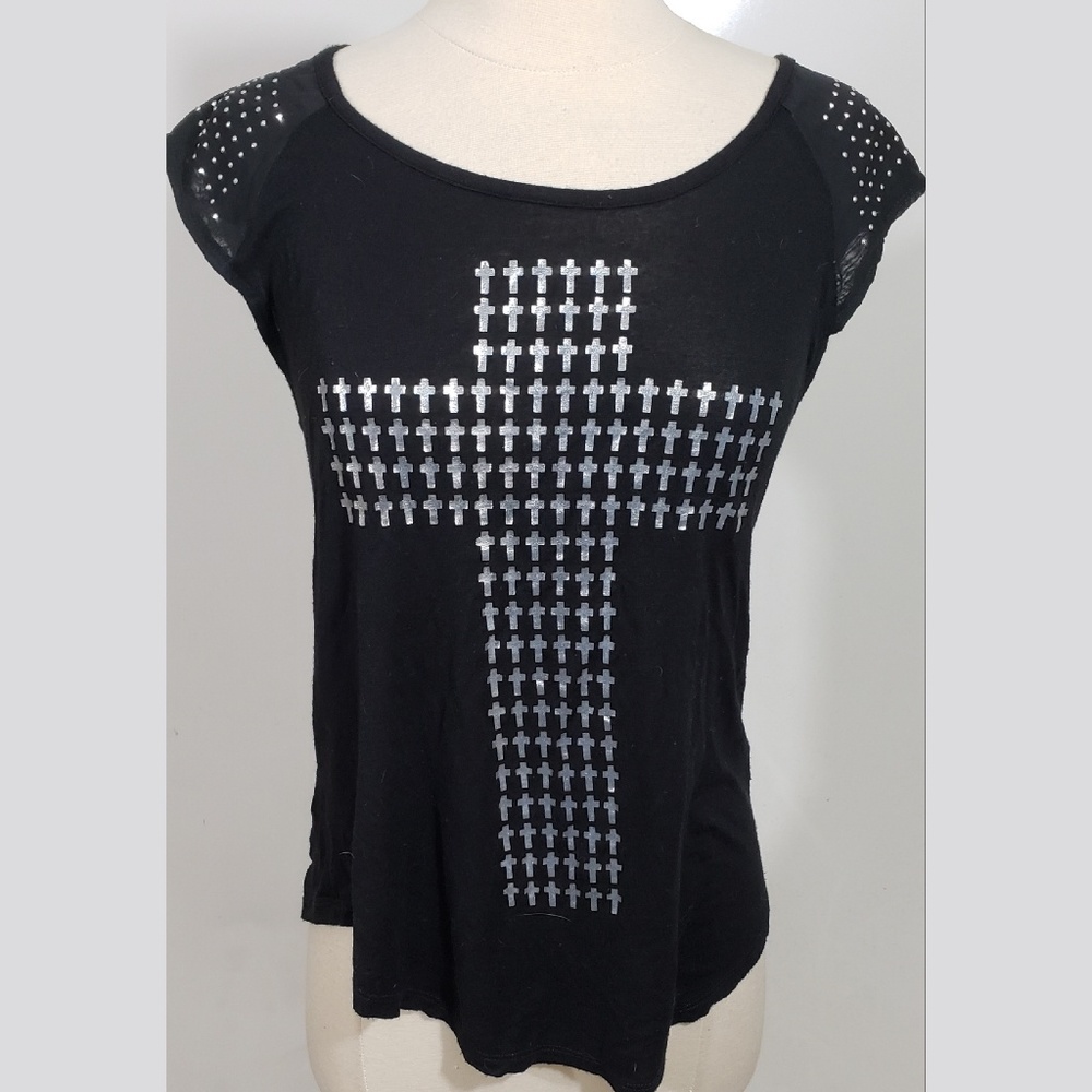 Black Short Sleeve Studded T-Shirt sz M